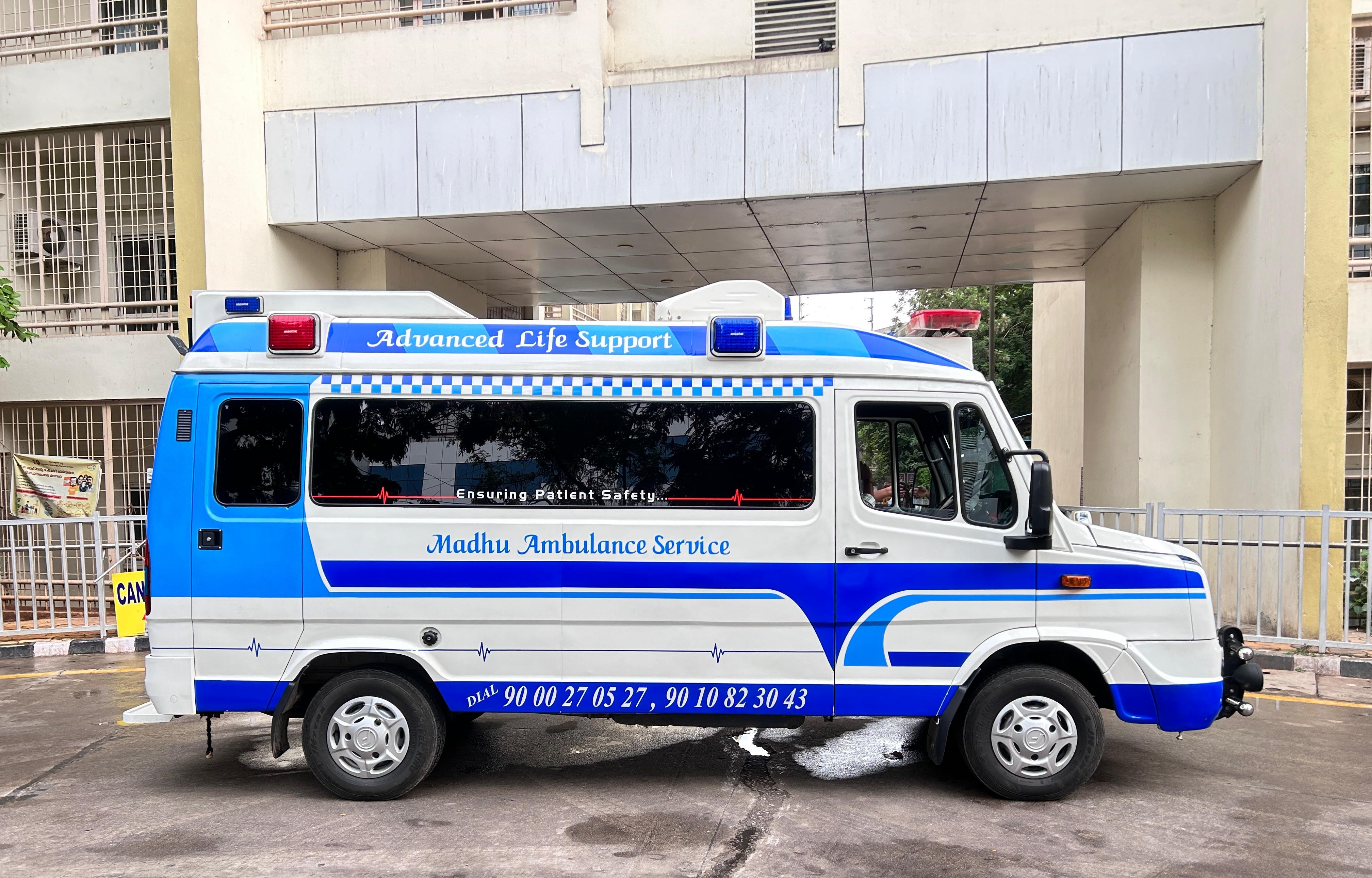 Ambulance10